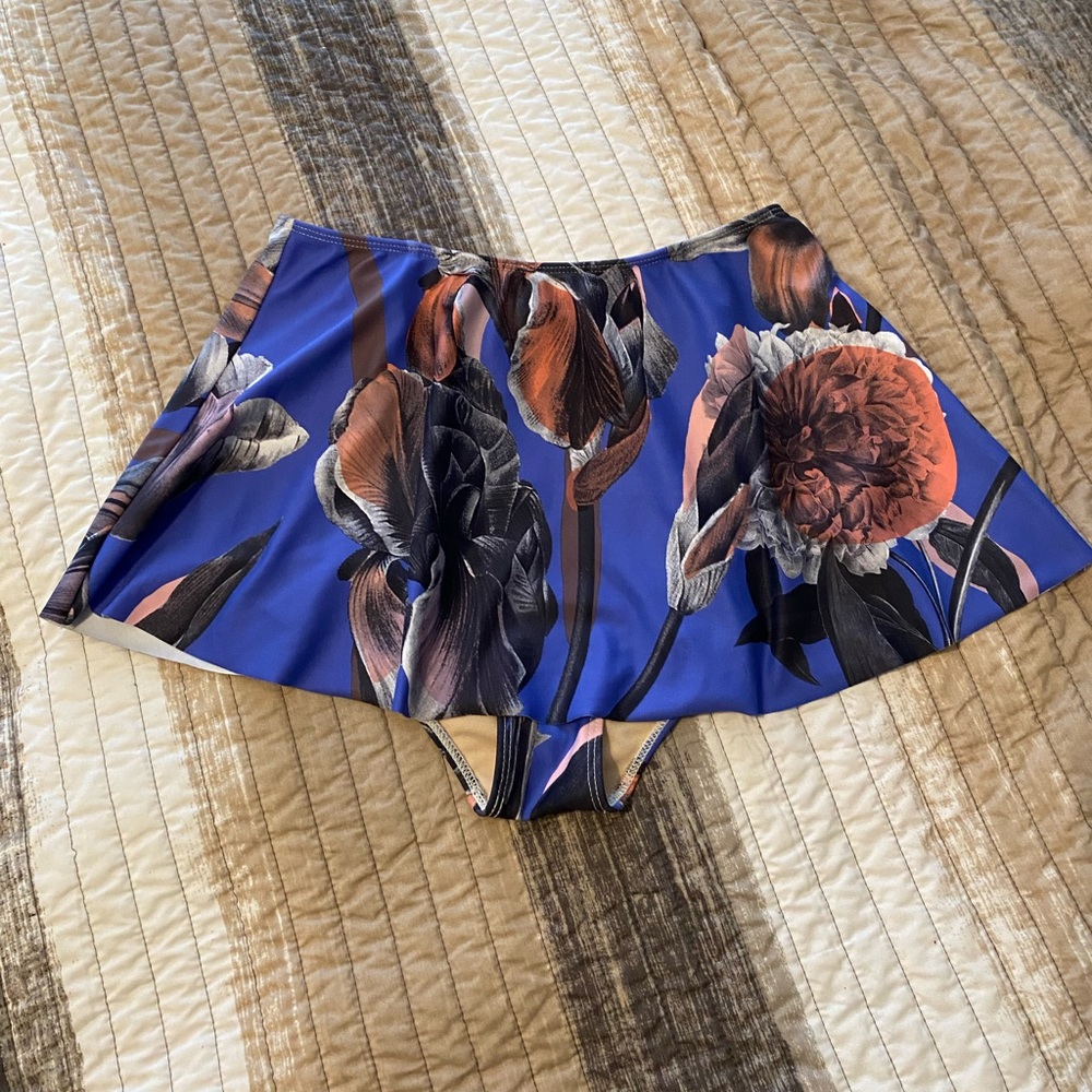 Kortni Jeane HTF bottoms